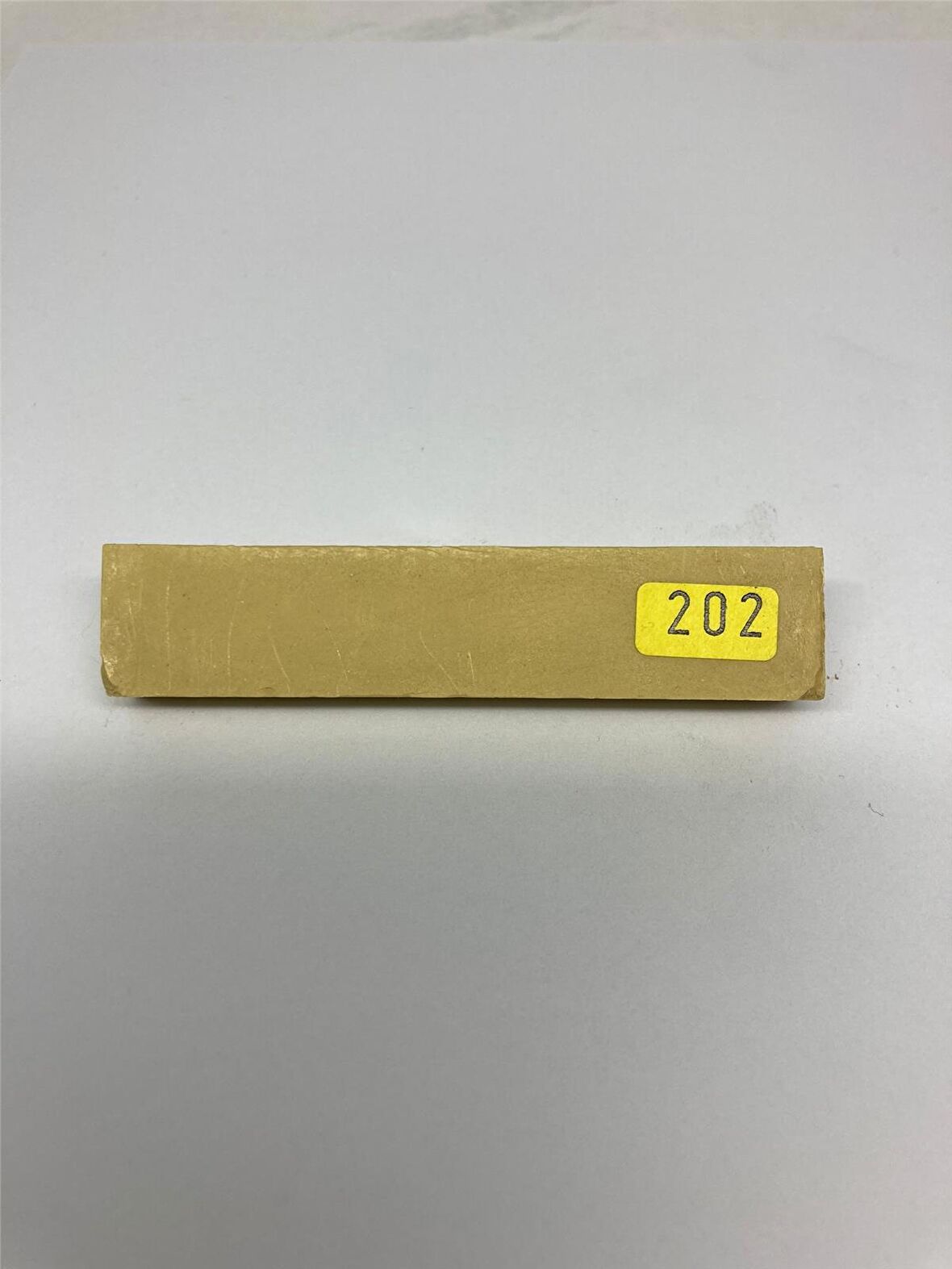 Sert Tamir Mumları 202 Çam 8cm Sert Mum